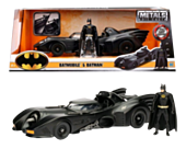 Batmobile 1989 1:24 Scale Die-Cast Car Replica w/Batman Action Figure