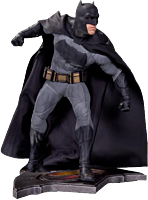 Batman: Dawn of Justice Statue - Main Image