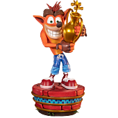 Crash Team Racing: Nitro Fueled - Crash Bandicoot with Trophy 18” Statue