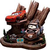 Cars - Lightning McQueen & Tow Mater Deluxe 1/10th Scale Statue